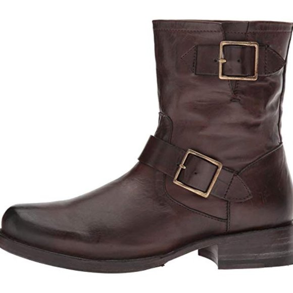 vicky engineer leather boot